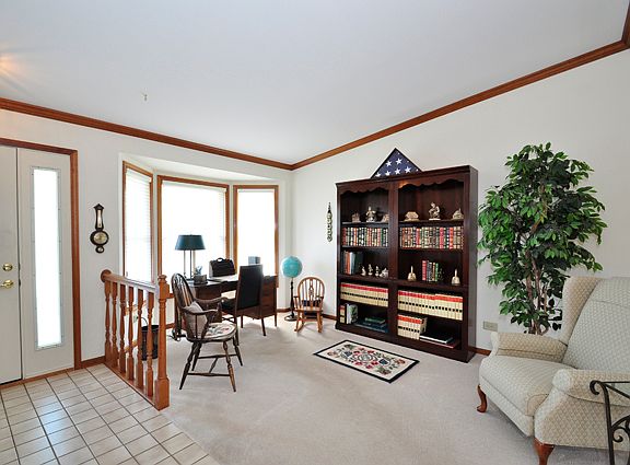 3rd image of 12 Surrey Court