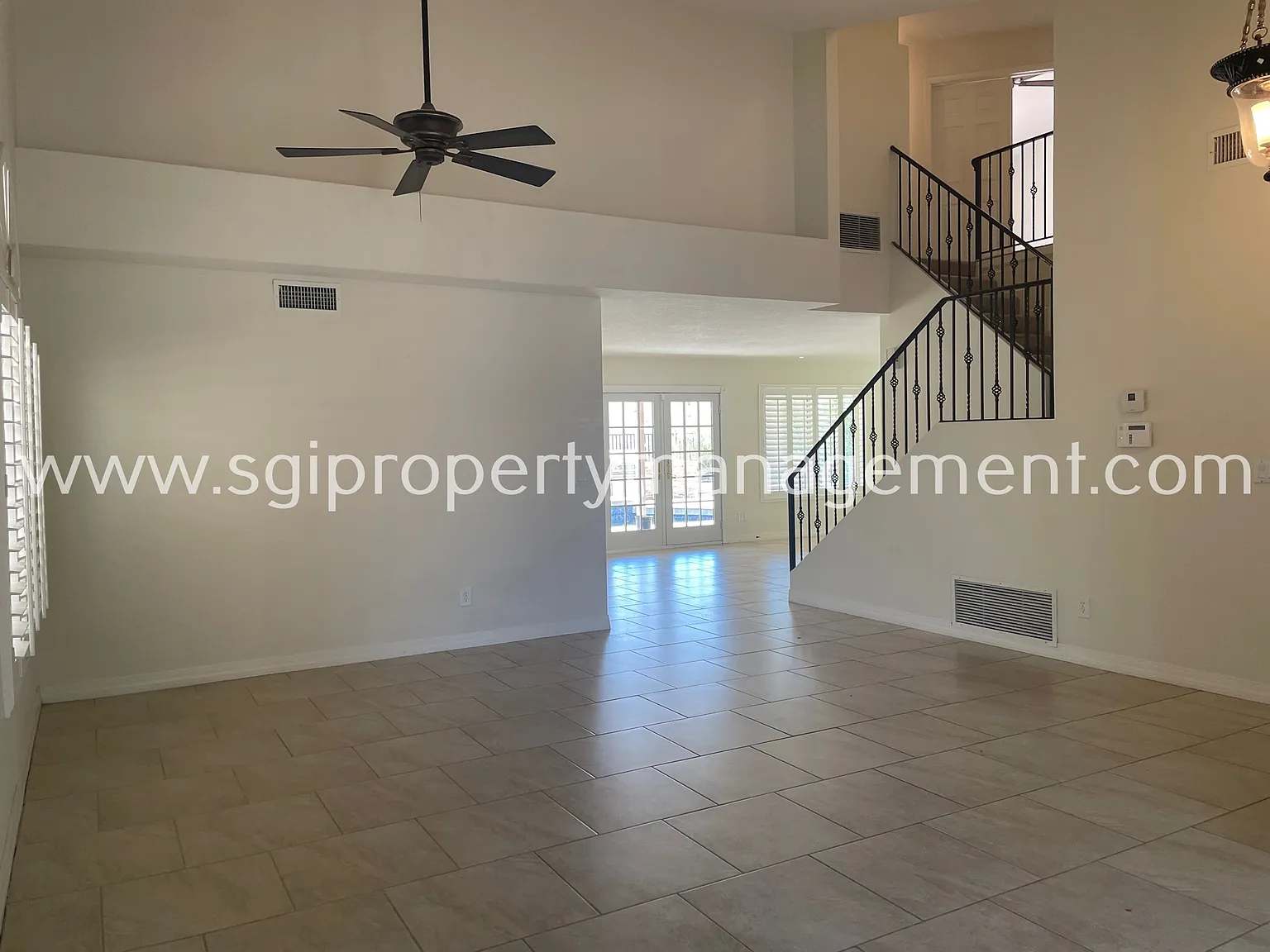 Ahwatukee Beauty in Mountain Ranch! — Photo 3