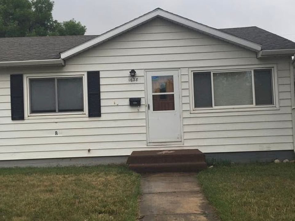 1st image of 1628 Steele St