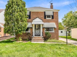 5565 Beechwood Ave, Maple Heights, OH