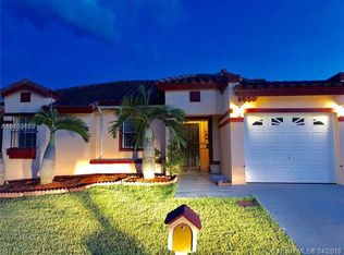 8550 SW 211th Ter, Cutler Bay, FL 33189