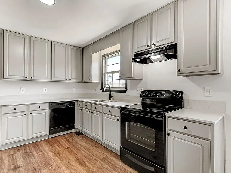 928 S Willhaven Dr — Photo 11