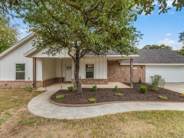 117 Ronnie Ln, Weatherford, TX 76088
