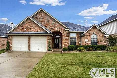 1st image of 6409 Greenbriar Ln