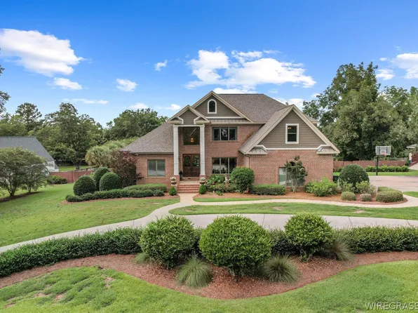 102 Nottoway Blvd, Dothan, AL 36303