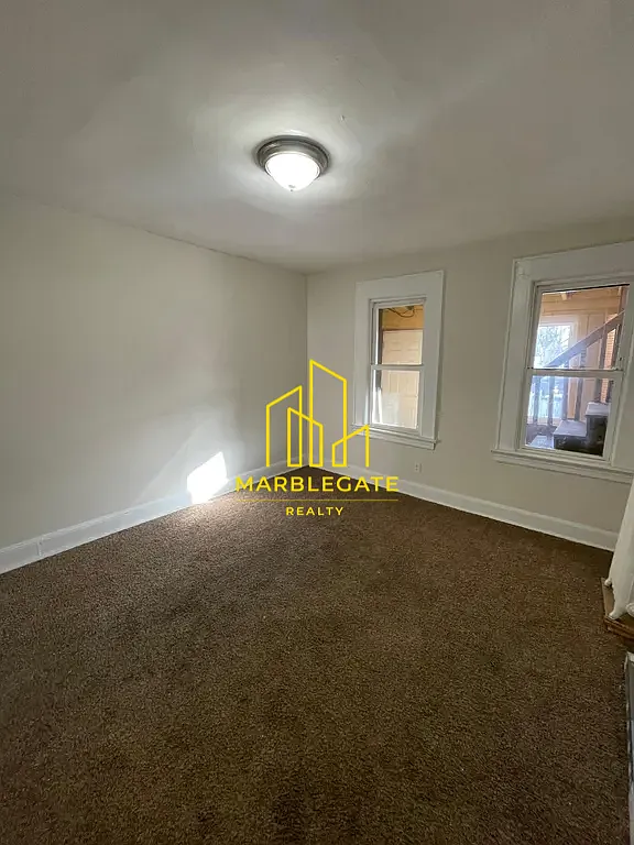 2 bed, 850 sqft, $1,950 — Photo 4