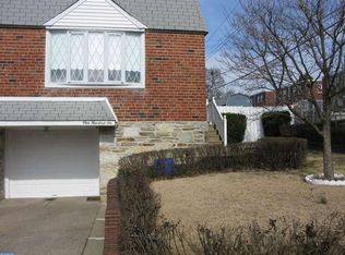 106 Ridgefield Rd, Philadelphia, PA 19154