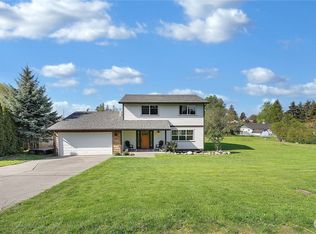 2302 15th St, Anacortes, WA