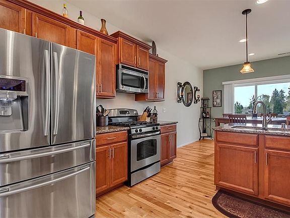 3rd image of 27929 NE 147th Cir