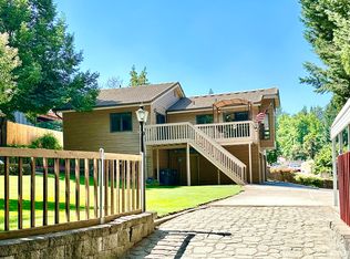 432 S Wexford Cir, Medford, OR