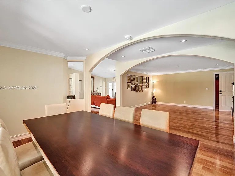 22180 Woodset Ln — Photo 45