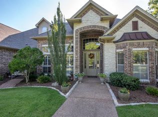 9619 Muirfield Dr, Granbury, TX 76049