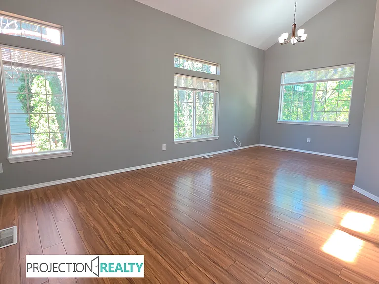 15239 NW Moresby Ct — Photo 5