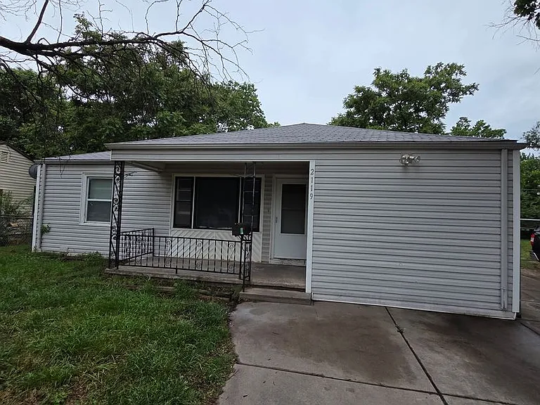 2119 S Glenn St — Photo 18