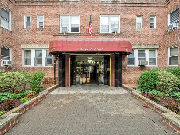 63-61 99th St #C16, Rego Park, NY 11374