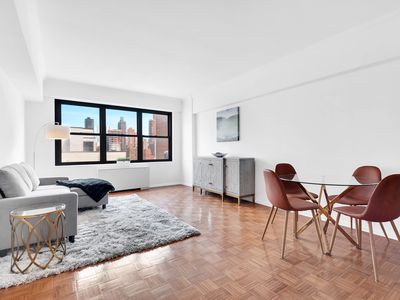 225 E 57th St APT 16-B, New York, NY, 10022