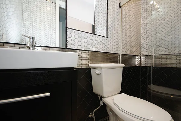 Rented by Norman Raindel, LREB | media 53