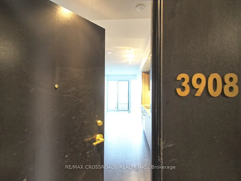 85 Wood St #3908 — Photo 3