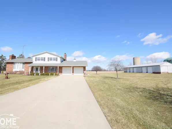 4141 Copas Rd, Owosso, MI 48867