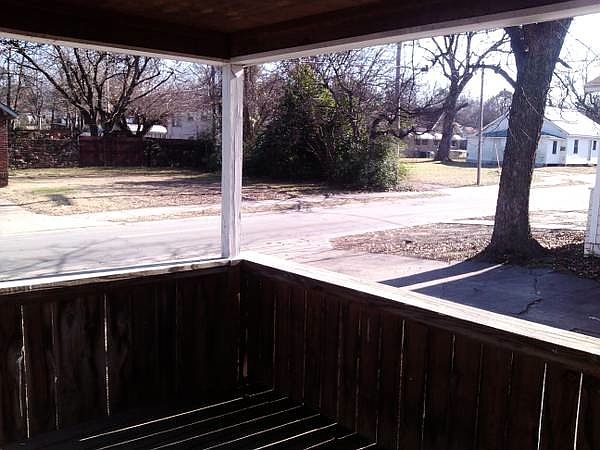 2nd image of 2032 S L St