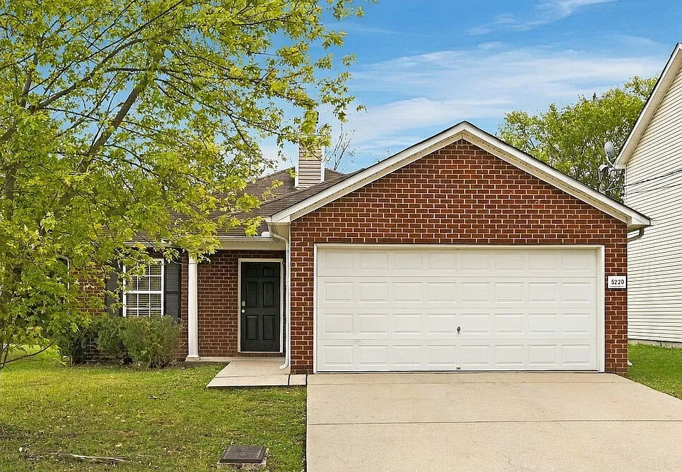 5220 Sunsail Dr