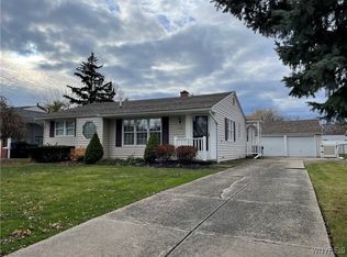 106 Avon Rd, Tonawanda, NY 14150