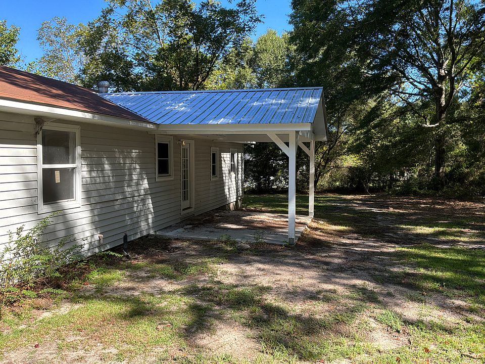 2nd image of 239 Lee Road 42