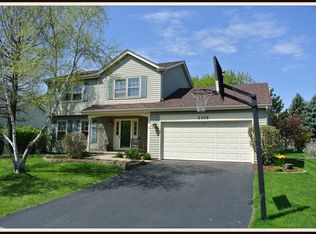 5302 Newport St, Lisle, IL