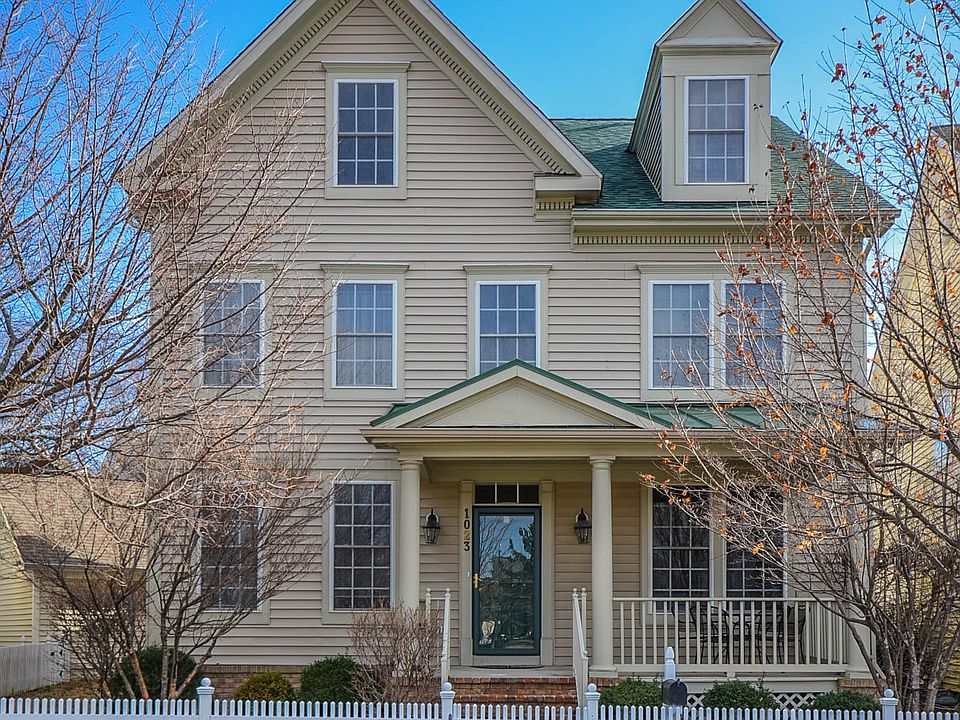 1st image of 1023 Pleasant Cir