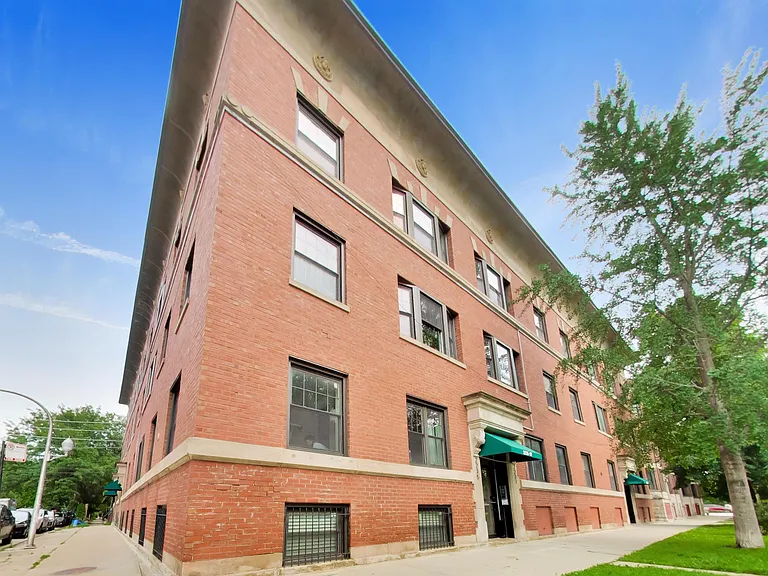 2235 N Kedzie Blvd #3 — Photo 1