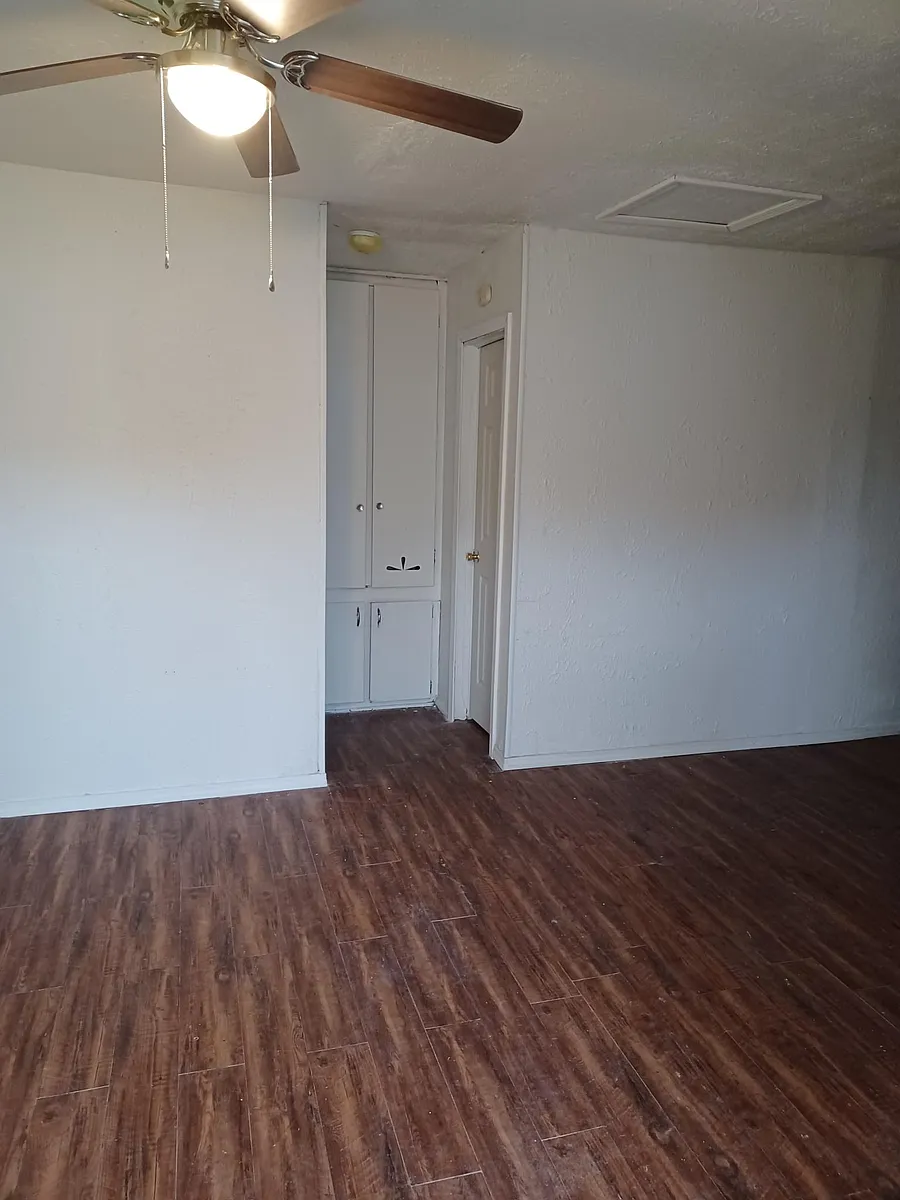 Livingroom - 1410 NW Taylor Ave #B