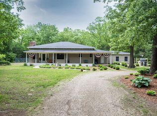 2752 Old Allegan Rd, Fennville, MI 49408