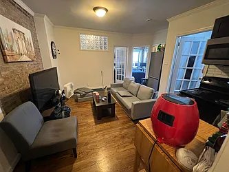 Rented by Best Apartments North Inc