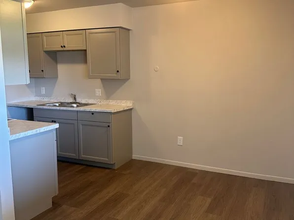400 W Columbus LLC, 400 W Columbus Rd #F, South Charleston, OH 45368