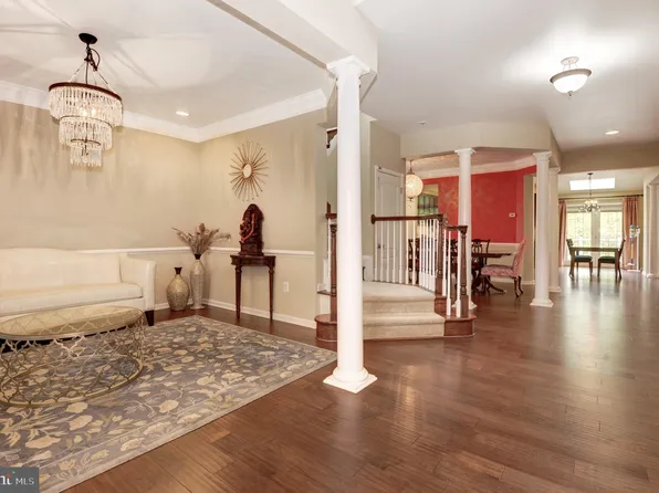 23166 Glenorchy Ct, Ashburn, VA 20148