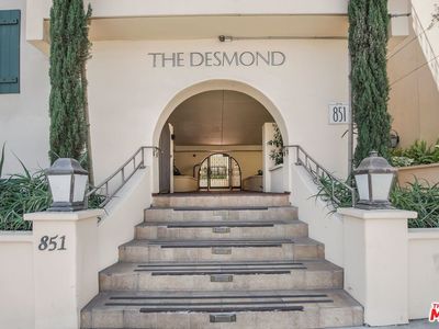 851 N San Vicente Blvd APT 101, West Hollywood, CA, 90069