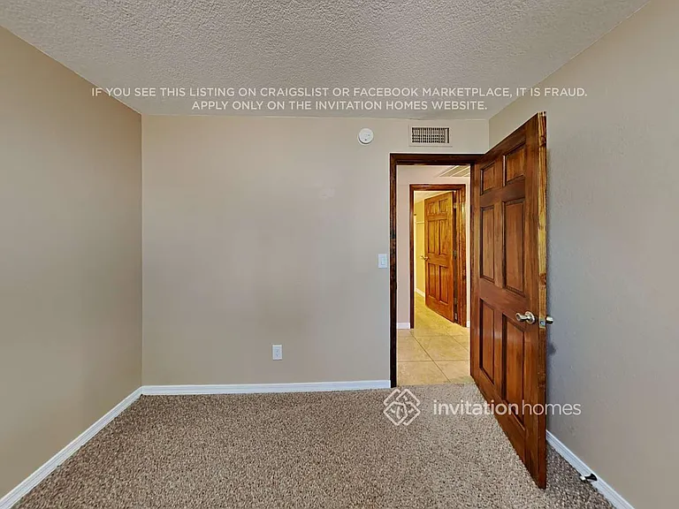 17842 N 31st St — Photo 14