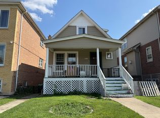 5645 W 64th St, Chicago, IL 60638