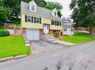 595 E Merrimack St, Lowell, MA 01852