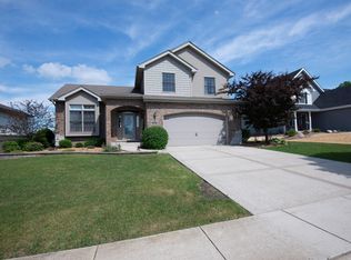 938 Meadowbrook Rd, Elwood, IL 60421