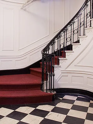 Sold by Sotheby's International Realty | media 1