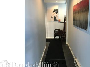 2170 31st St #1R, Astoria, NY 11105