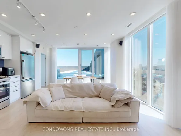 1808 Saint Clair Ave W #1101, Toronto, ON M6N 0C1