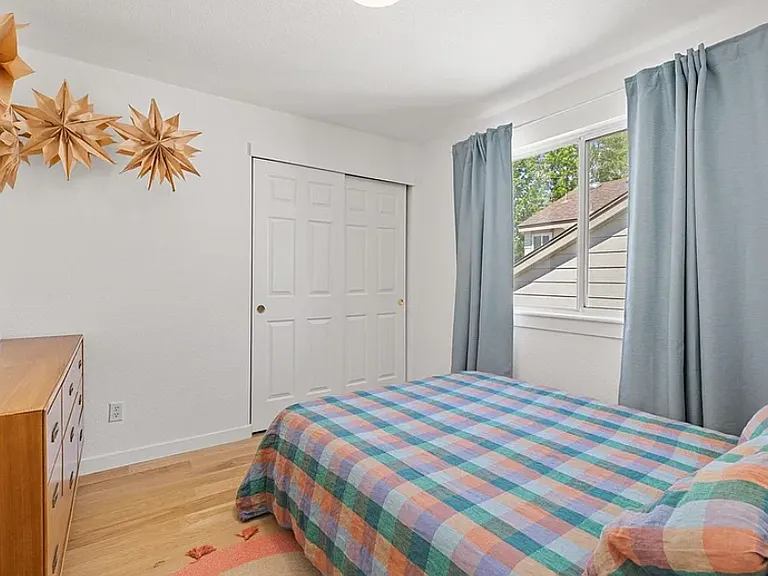 2297 Bristol St — Photo 30