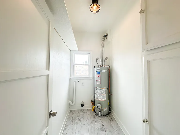 1540 E Wilson Ave #B — Photo 10