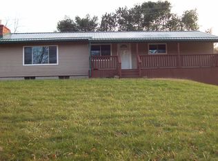 12336 Pineview Rd, Saint Louisville, OH 43071