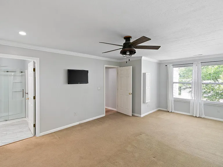 1407 Millbrook Trl — Photo 15