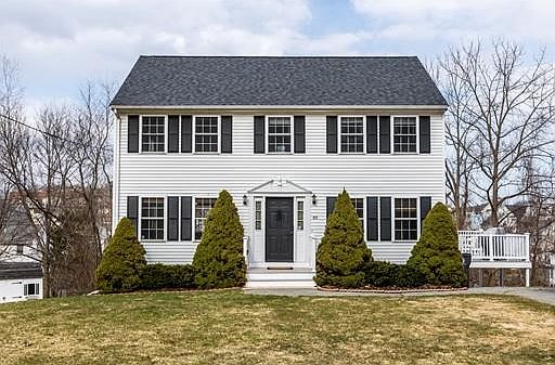 2nd image of 89 Freeman Street Ext