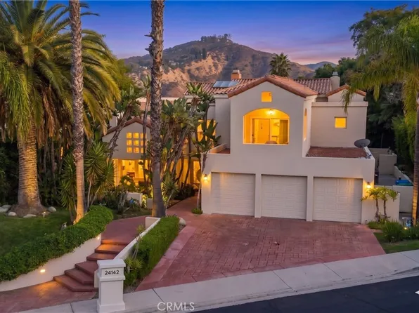 24142 Park Riviera, Calabasas, CA 91302