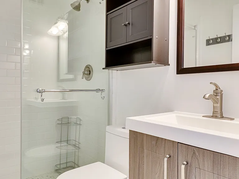 409 Constitution Ave NE #4 — Photo 17